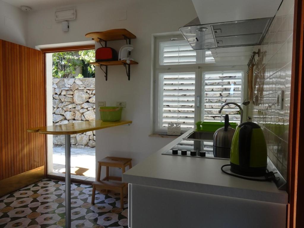 Mar Vista Apartment Primošten